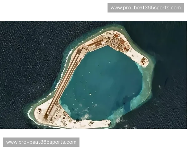 石榴红的烈焰与高海拔的咆哮：拉努斯vs最强者，南美足球的终极博弈